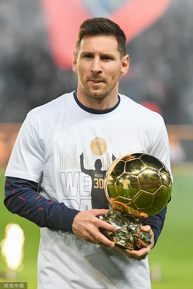 皇马回应配图失误：向埃尔切和A席道歉，对这一切深表遗憾（皇马就配图失误发声：向埃尔切和A席致歉，深表遗憾）