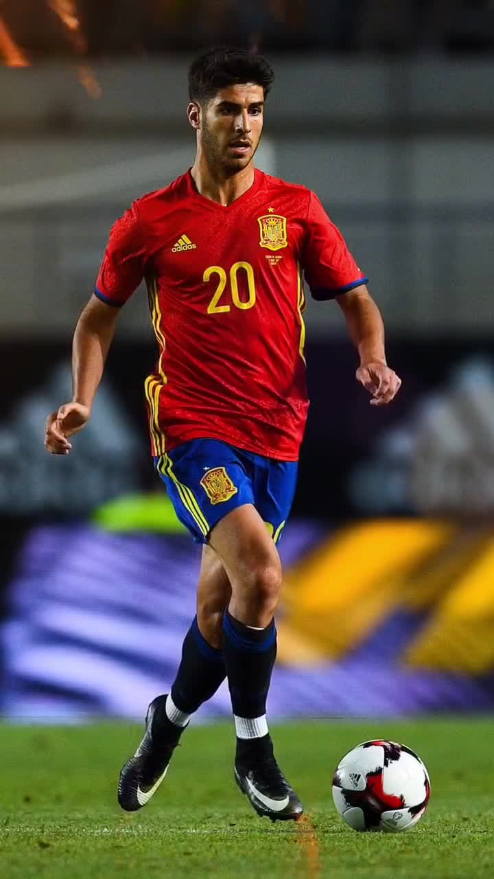 图片报总结科贝尔进步因素：训练精细化、调整站位、优化动作（《图片报》盘点科贝尔提升关键：精细化训练、站位调整、动作优化）