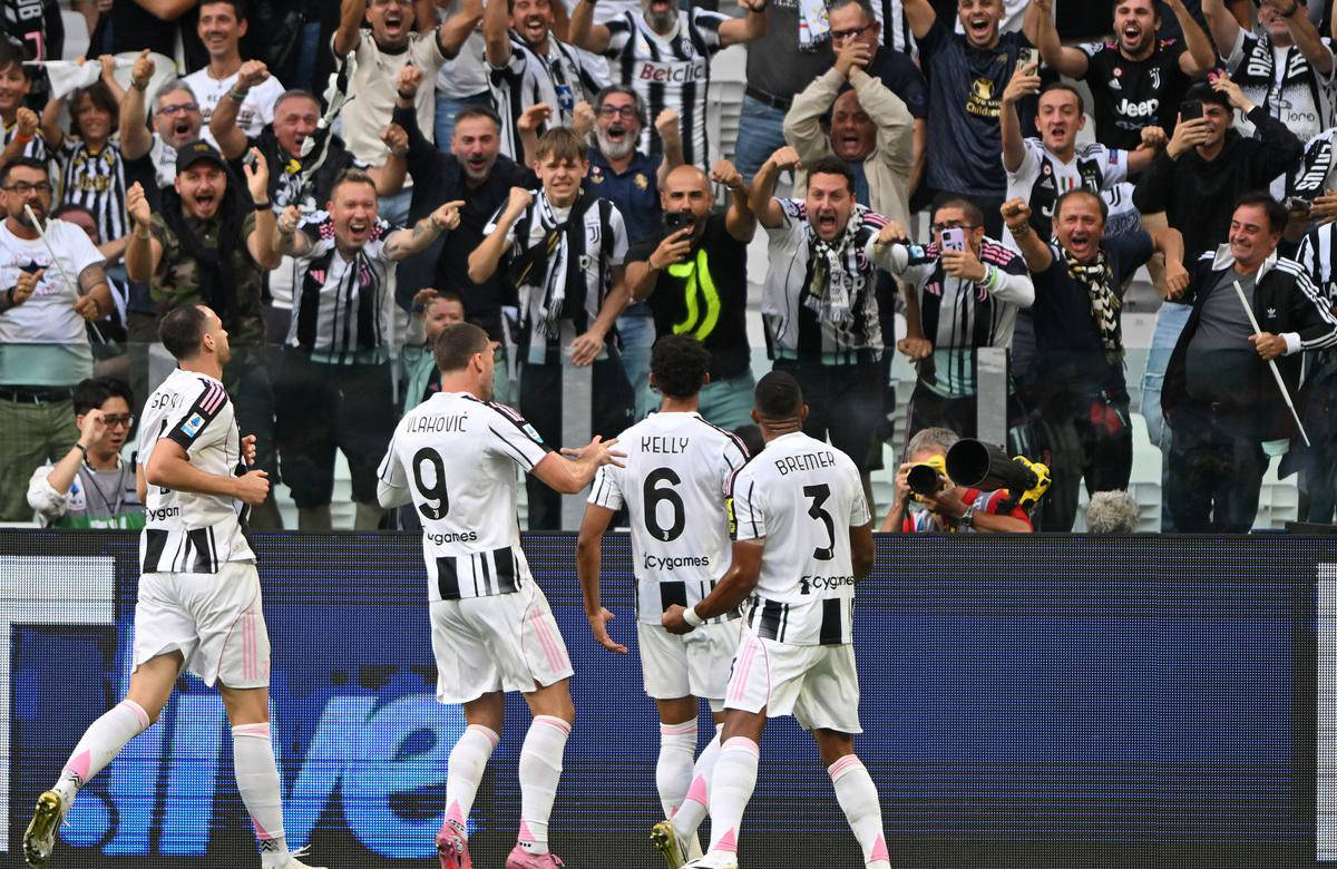 潘德夫：范戴克那次手球应该是点球，裁判决定了比赛的结果（潘德夫：范戴克手球应判点，裁判的判罚左右了比赛结果）