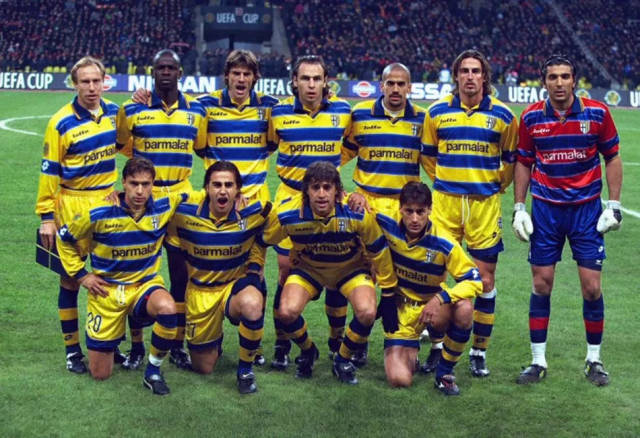 凯恩vs斯图加特全场数据：出战30分钟，射门4次进3球（凯恩对阵斯图加特：30分钟4射3中，全场数据速览）