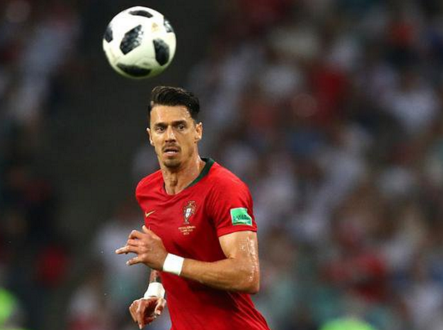 强强对话持续萎靡，国米本赛季5战强队全败（强强对决乏力，国米本季对强队5战皆负）